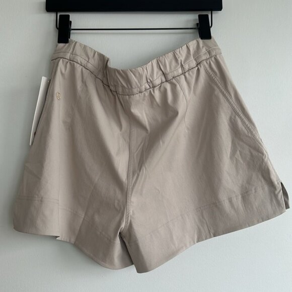 Cinchable Waist High-Rise Woven Short 3.5 In Mojave Tan - Picture 7 of 10